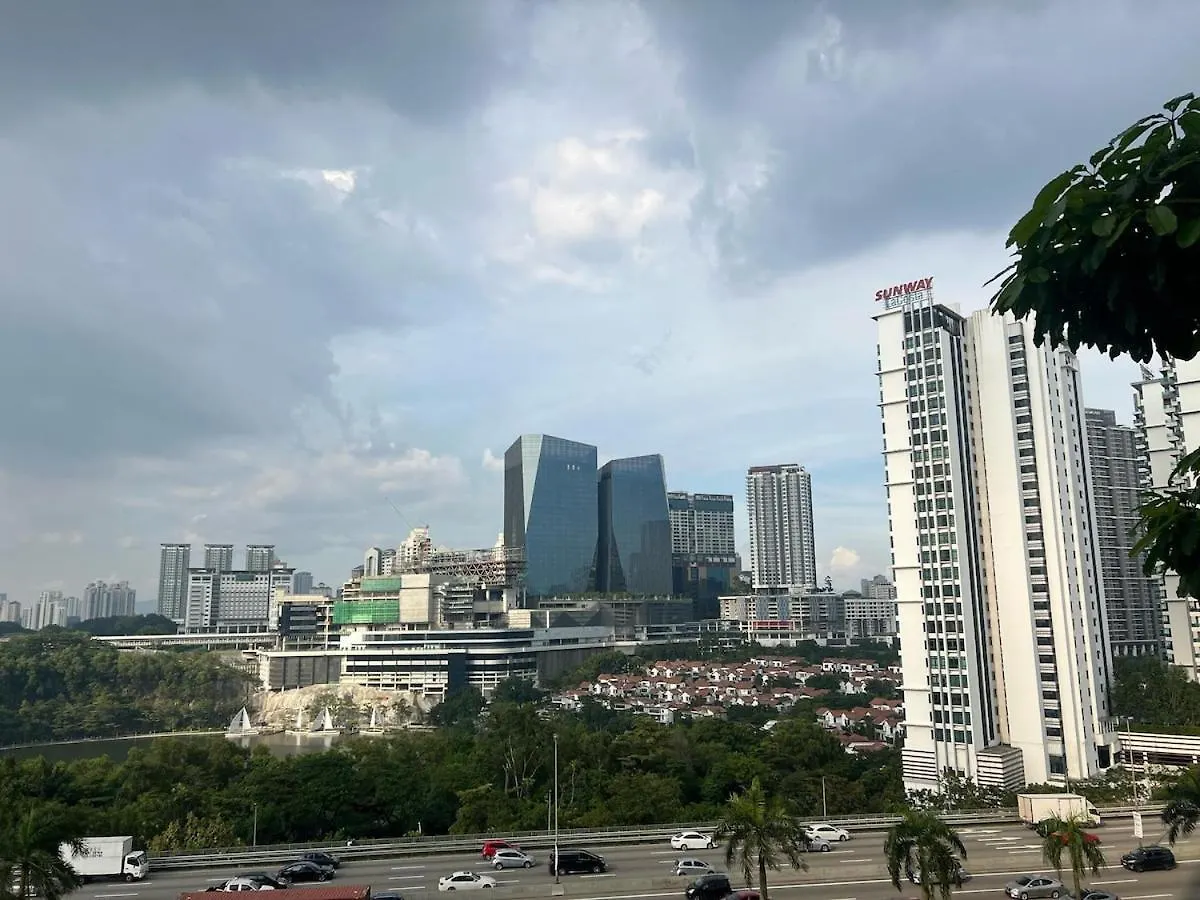 Micasa Edum Couple2Pax Muji Theme Free Wifi Apartment Subang Jaya 0*,  Malaysia